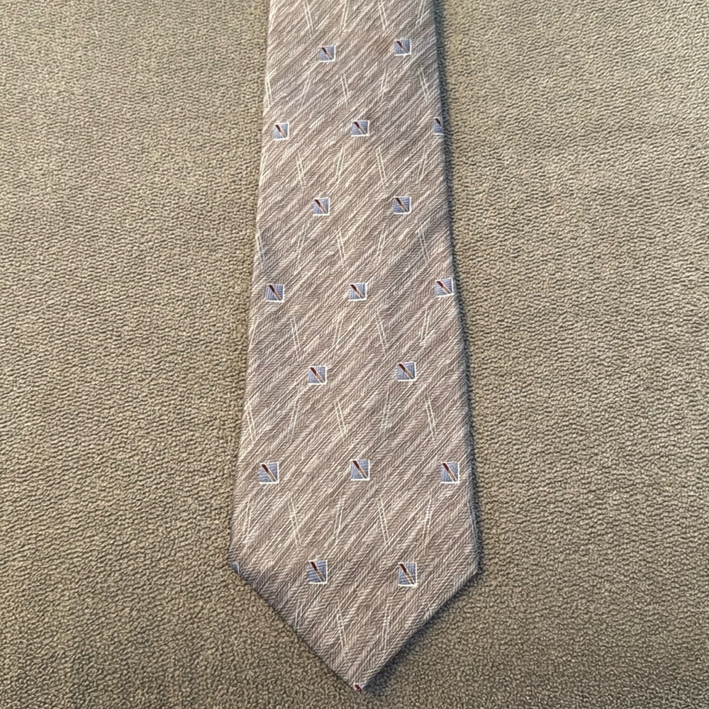 Bill Blass Black Label Mens 100% Silk Necktie Tie (TD)